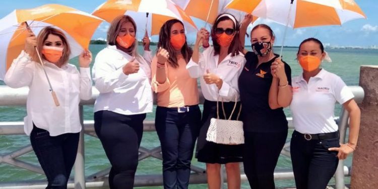 ORGANIZA LUDIVINA MENCHACA VISITA DE JESSICA ORTEGA A QUINTANA ROO