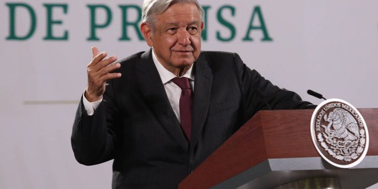 AMLO DA BUENAS NOTICIAS SOBRE EL AUMENTO EN LA PENSIÓN DE ADULTOS MAYORES