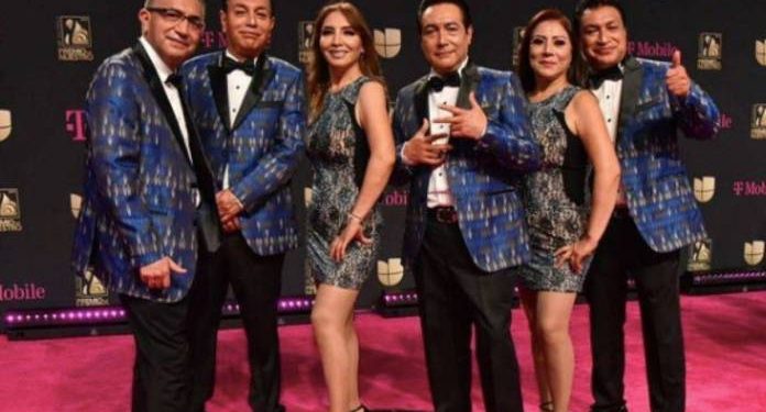 LOS ÁNGELES AZULES CONTESTAN ANTE PRESIÓN POR CENSURAR «17 AÑOS»