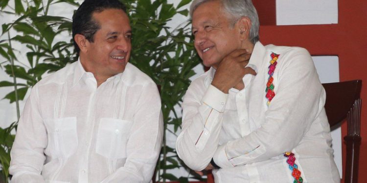 CARLOS JOAQUÍN ES EJEMPLO DE BUEN COMPORTAMIENTO DEMOCRÁTICO: AMLO