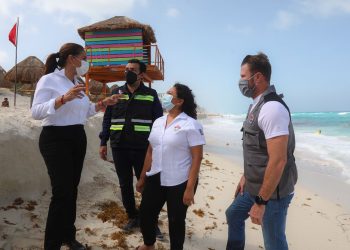 MARA SUPERVISA TRABAJOS EN PLAYA DELFINES AFECTADA POR EROSIÓN