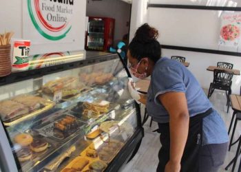 VINCULA AYUNTAMIENTO A MIL 600 PERSONAS A PUESTOS LABORALES
