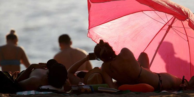 OLA DE CALOR EN VANCOUVER OCASIONA DECENAS DE MUERTES REPENTINAS EN DOS DÍAS