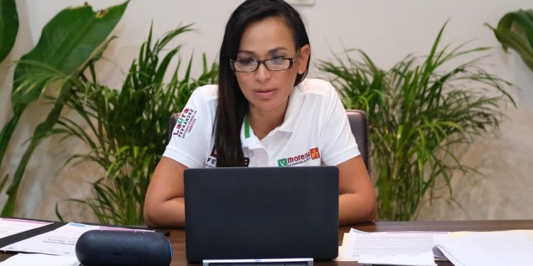 FIRMA LAURA FERNÁNDEZ COMPROMISO CONTRA LA TRATA DE PERSONAS