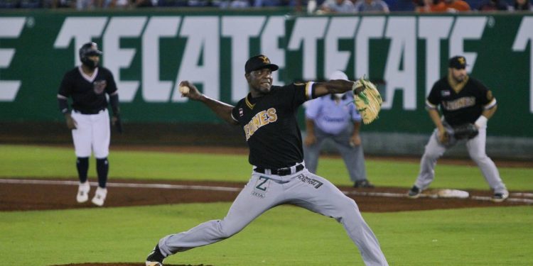 TIGRES A VISITAR EL PARQUE DE LA SERPIENTE EMPLUMADA