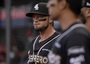 LLEGA ALEX GONZÁLEZ AL EQUIPO QUE NACIÓ CAMPEÓN