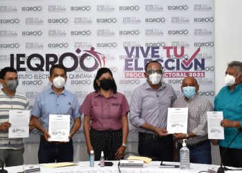 APRUEBA IEQROO PLURINOMINALES PARA LOS ONCE AYUNTAMIENTOS