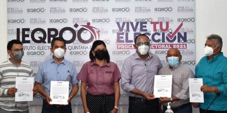 APRUEBA IEQROO PLURINOMINALES PARA LOS ONCE AYUNTAMIENTOS