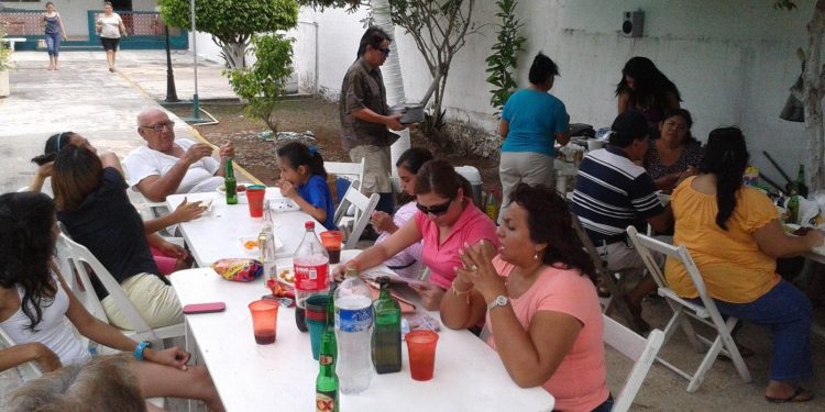 LLAMAN A NO FESTEJAR A PAPAS POR COVID