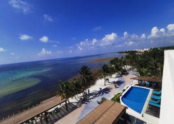 SE PREPARAN PARA ARRIBO DE 9 MIL TONELADAS DE SARGAZO