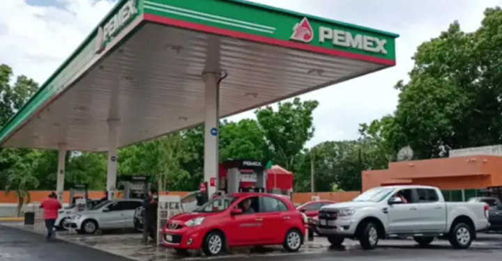 CAOS POR DESABASTO DE GASOLINA EN LA ZONA SUR DE QUINTANA ROO