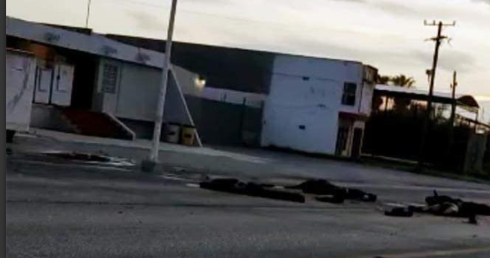 IMPARABLE LA VIOLENCIA, ENFRENTAMIENTO ENTRE CÁRTELES EN TAMAULIPAS DEJA 9 MUERTOS SOBRE LA CARRETERA