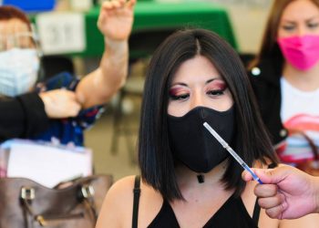 ESTAS SON LAS FECHAS PARA VACUNAR A PERSONAS DE 40 A 49 AÑOS Y EMBARAZADAS EN TABASCO