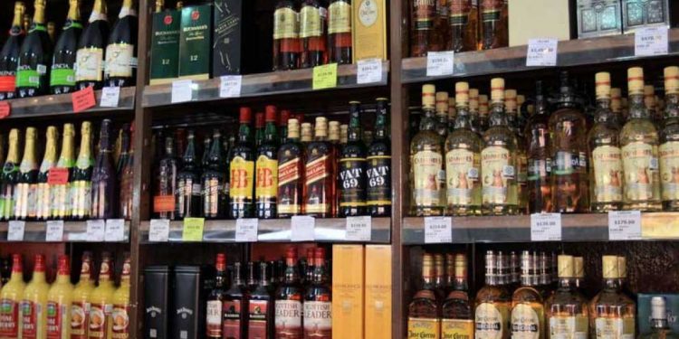 POR SEMÁFORO NARANJA, FINANZAS AJUSTA HORARIOS DE VENTA Y CONSUMO DE BEBIDAS ALCOHÓLICAS