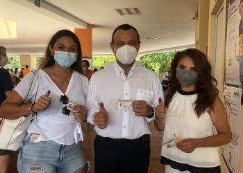 LE DA ALEGRÍA A ELOY PENICHE VER A TANTA GENTE VOTANDO