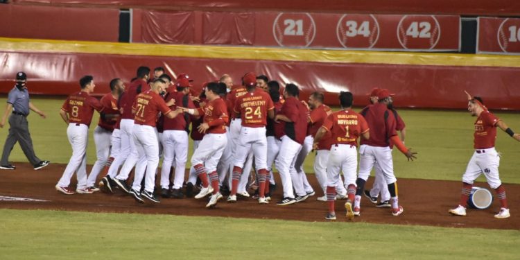 INCREÍBLE REGRESO DE LOS PIRATAS ANTE LOS OLMECAS