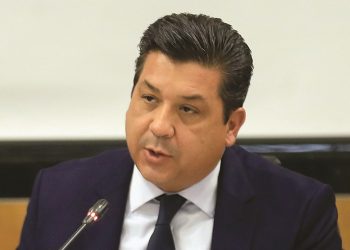 CABEZA DE VACA PAGA MINIFIANZA PARA EVITAR SU DETENCIÓN