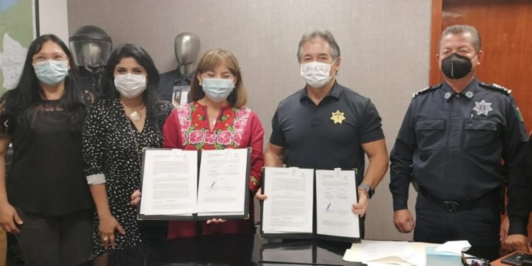 SIGNA CONVENIO SSPC CON IEM PARA FORTALECER ACCIONES A FAVOR DE LAS MUJERES