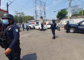 PERSECUCIÓN DEJÓ DOS POLICÍAS HERIDOS Y UN DETENIDO EN VILLAHERMOSA