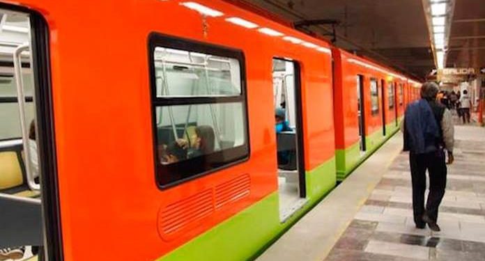 PERSONA MUERE TRAS ARROJARSE A VÍAS DEL METRO EN CDMX