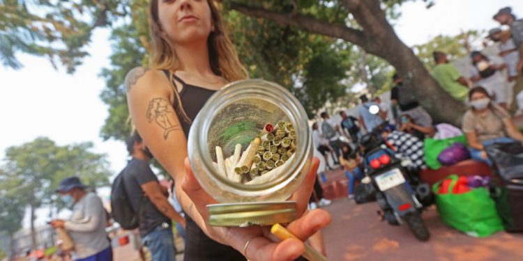 AMLO RESPETA DESPENALIZACIÓN DE MARIHUANA PERO ANALIZARÁ SUS EFECTOS