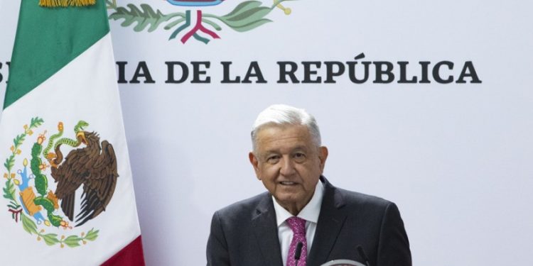 MÁS DE 72%, A FAVOR DE QUE PRESIDENTE CONTINÚE SU MANDATO, INFORMA JEFE DEL EJECUTIVO FEDERAL