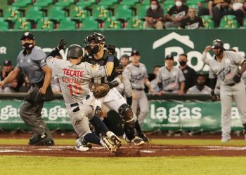 TIGRES DERROTA EN EXTRAINNINGS A LOS LEONES