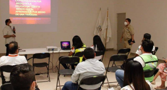 FORTALECEN LA CULTURA DE PREVENCIÓN DE HURACANES EN PUERTO MORELOS