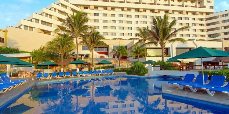 HOTELES PEDIRÁN PERMISO ESPECIAL PARA REBASAR LOS AFOROS PARA EL VERANO