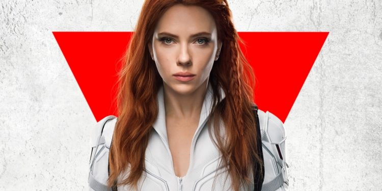 SCARLETT JOHANSSON DEMANDA A DISNEY