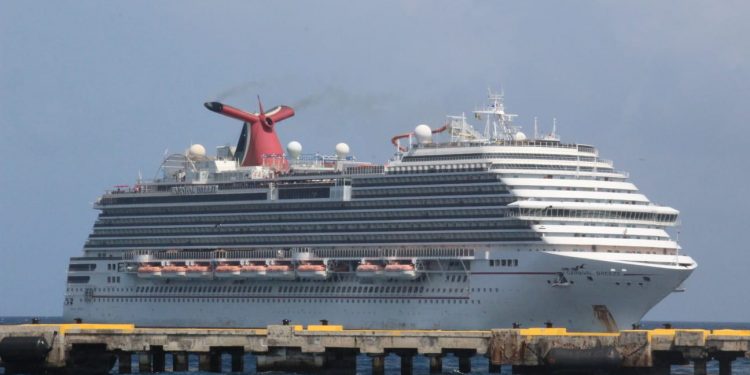 CARNIVAL BREEZE VUELVE A COSTA MAYA, DESPUÉS DE 16 MESES