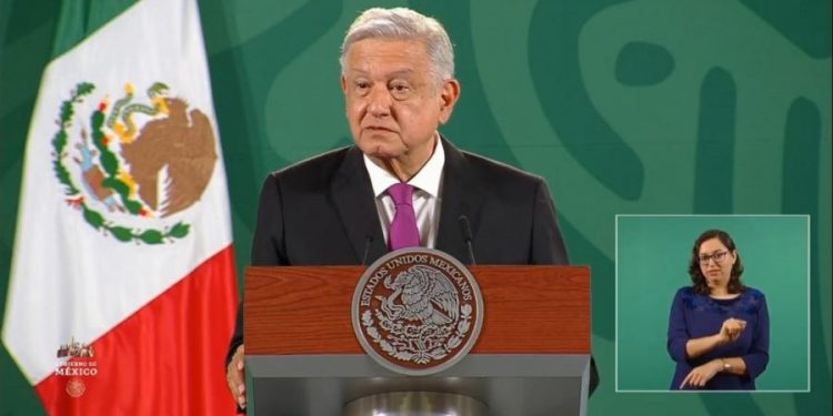 AMLO DENUNCIA «CAMPAÑA NEGRA» POR VIDEO QUE EXHIBE A SU HERMANO