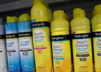 JOHNSON & JOHNSON RETIRA DEL MERCADO ALGUNOS DE SUS PRODUCTOS DE PROTECCIÓN SOLAR