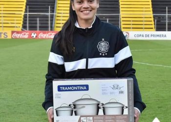 INDIGNACIÓN DE GRUPOS FEMINISTAS EN PARAGUAY