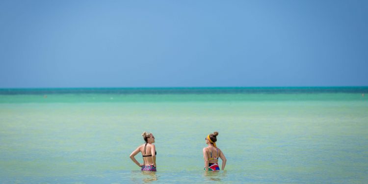 HOLBOX UN PARAÍSO LIBRE DE SARGAZO