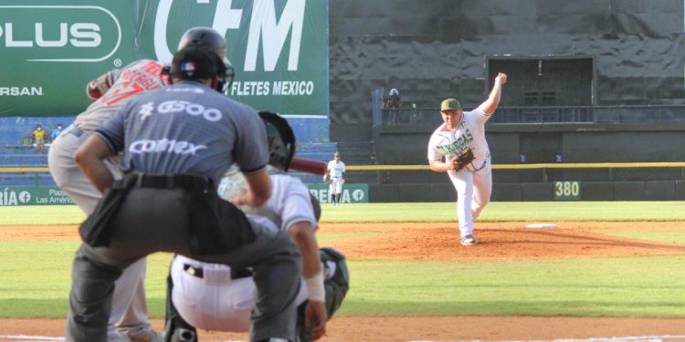 TIGRES SACA LA ESCOBA Y BARRE A LOS OLMECAS DE TABASCO