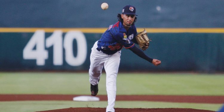 SE EMPATA LA SERIE EN EL BETO ÁVILA