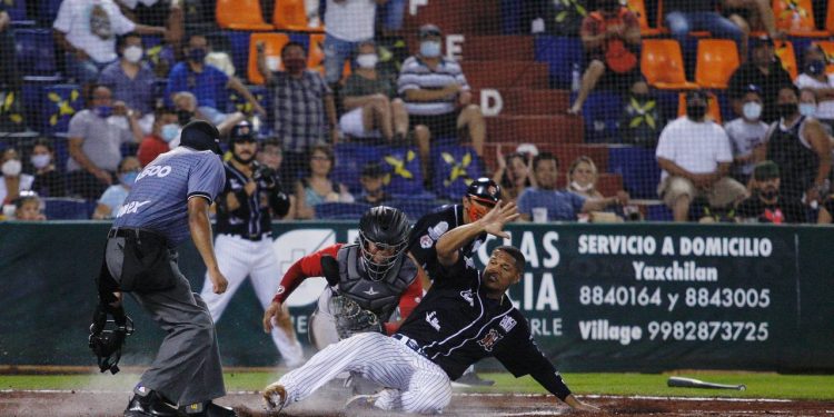 LOS FELINOS SALEN A LA CARRETERA CONTRA LOS PIRATAS