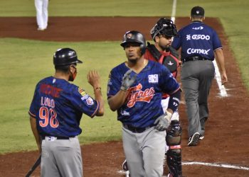 LIZARRAGA SE VA DE 4-3 Y TIGRES SE AGENCIA EL SEGUNDO DE LA SERIE
