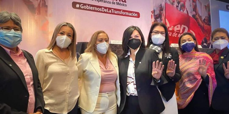 SOSTIENE YOLANDA OSUNA HUERTA, PRESIDENTA MUNICIPAL ELECTA POR CENTRO REUNIÓN CON LA DIRIGENCIA NACIONAL DE MORENA QUE ENCABEZA MARIO DELGADO CARRILLO