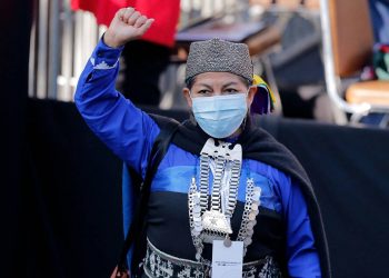 CHILE ELIGE A MUJER INDÍGENA PARA LIDERAR NUEVA CONSTITUCIÓN