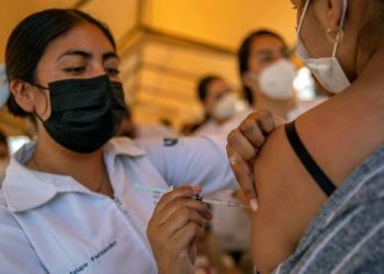 ESTE LUNES EMPIEZA LA VACUNACIÓN PARA PERSONAS DE 30 A 39 AÑOS EN PUERTO MORELOS