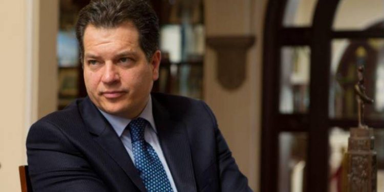 REGISTRAN QUE MIGUEL ALEMÁN MAGNANI SALIÓ DE MÉXICO EN ENERO