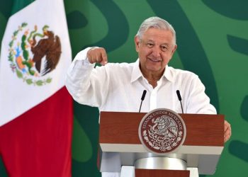 NECESARIO, MODIFICAR LIBROS DE TEXTO PARA UNA EDUCACIÓN HUMANISTA: AMLO