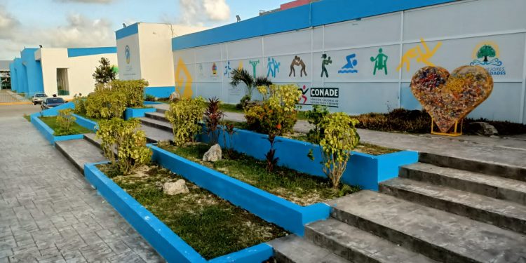 SE ATIENDE LAS NECESIDADES DE LOS ATLETAS DE ALTO RENDIMIENTO SIN ENGROSAR LA NÓMINA ESTATAL