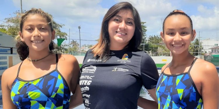 ALONDRA ZÁRATE, APASIONADA DE LA NATACIÓN ARTÍSTICA