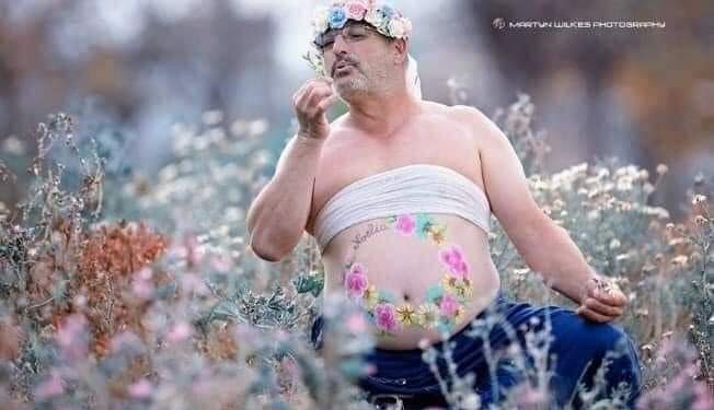 LA SESIÓN DE FOTOS YA ESTABA PAGADA Y NO SE PODIA DESPERDICIAR.