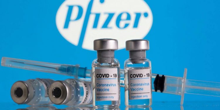 LA VACUNA PFIZER OBTUVO HOY AUTORIZACIÓN TOTAL, PARA SER COMERCIALIZADA, CON EL NOMBRE COMIRNATY