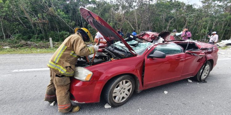 CHOQUE EN LA CARRETERA TULUM-PLAYA DEJA TRES HERIDOS