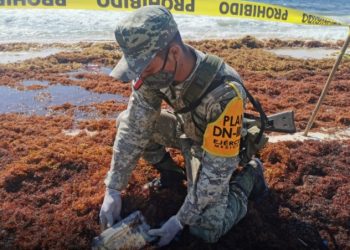HALLAN 57 PAQUETES CON DROGA EN PLAYA DE COZUMEL